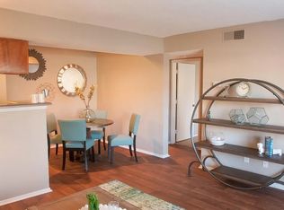 Market Station Apartments, Greensboro, NC 27409