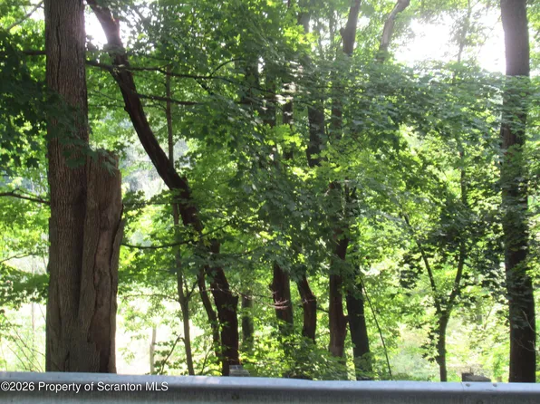 Old State Rd, Clarks Summit, PA 18411