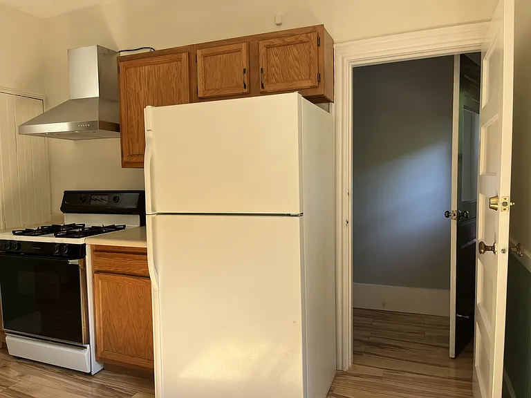 90 Fayerweather St #1 — Photo 10