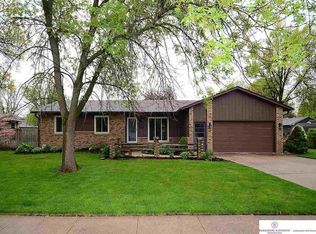 1119 Jones Dr, Fremont, NE 68025