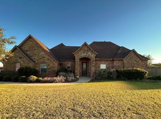 124 Mesquite Dr, Decatur, TX 76234