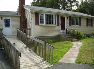 44 Cross St, Uxbridge, MA 01569