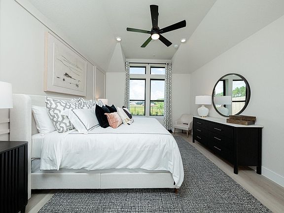 6th image of this home