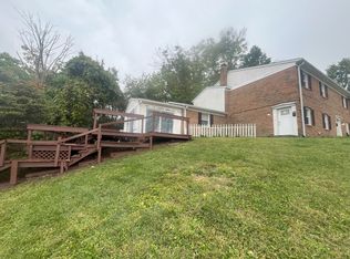 5263 Boy Scout Rd, Indianapolis, IN 46226