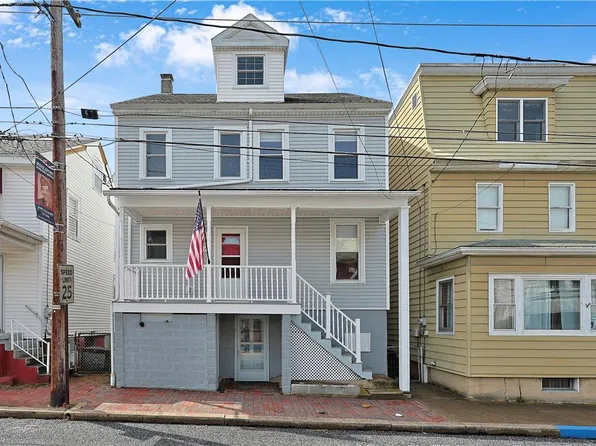 47 Washington St, Middleport, PA 17953
