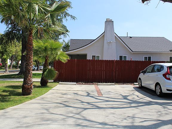 3rd image of 1507 Wesley Ave APT 2