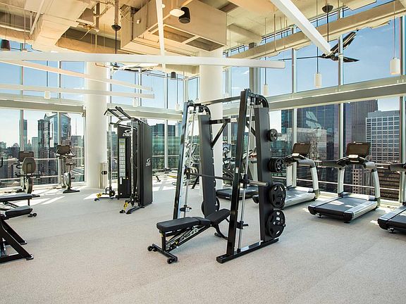 2nd image of 412 N Orleans St #2203
