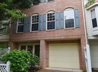 9428 Colonade Dr, Vienna, VA 22181