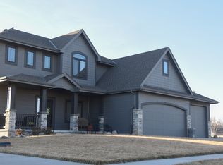 11702 S 201st St, Gretna, NE 68028