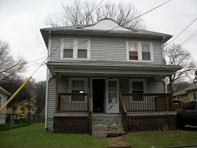 638 Smith Ave SW photo 1