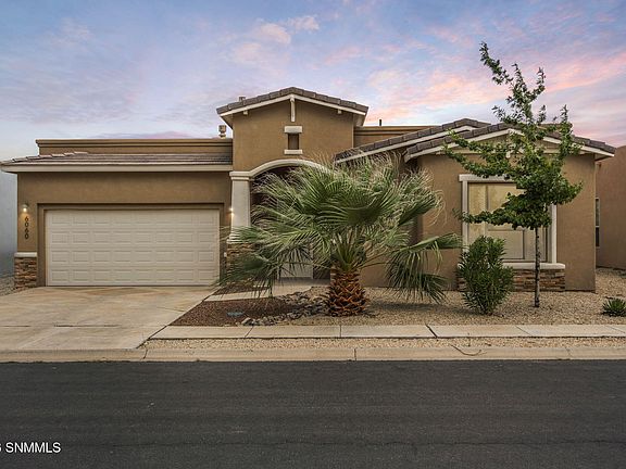 2nd image of 6060 Arosa St
