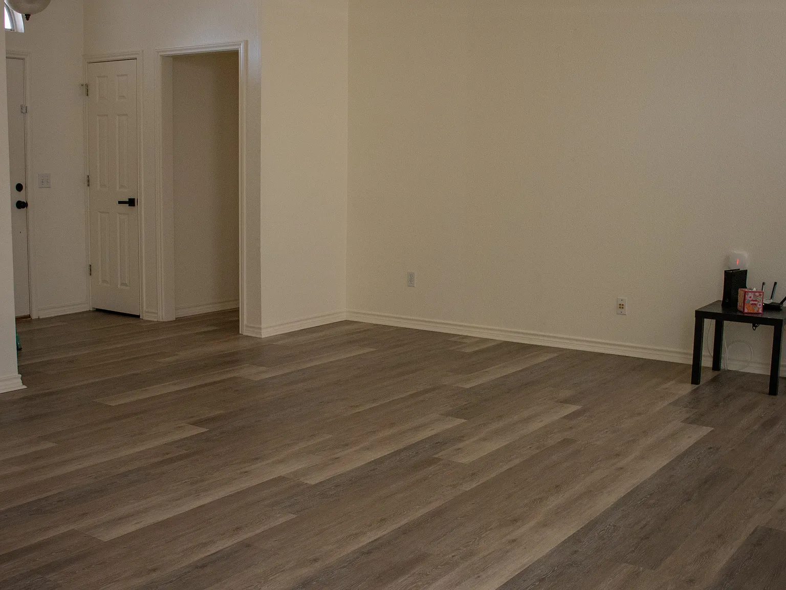 3 bed, 1492 sqft, $2,100 — Photo 4