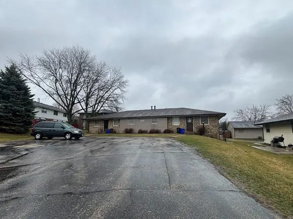 4407 Grinnell Dr, Rockford, IL 61109