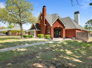 1304 Fairfax Dr, Mansfield, TX 76063