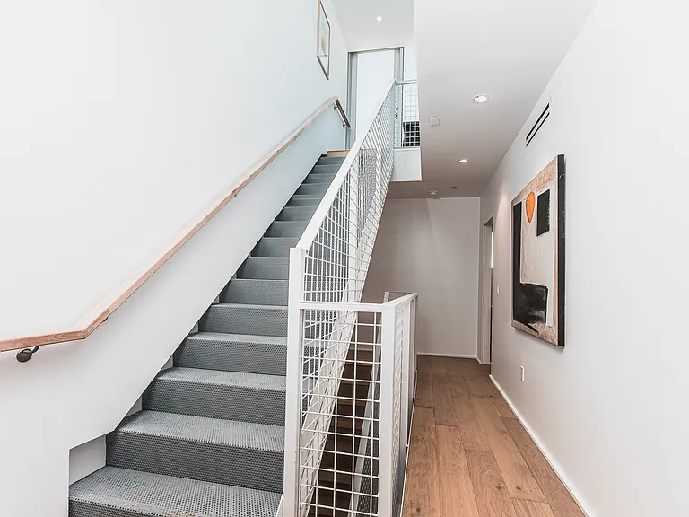 854 Westmount Dr #1 — Photo 10