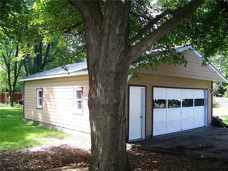 2nd image of 5325 Old Smith Valley Rd
