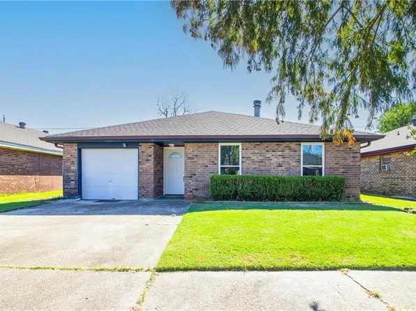 2320 Williamsburg Dr, La Place, LA 70068