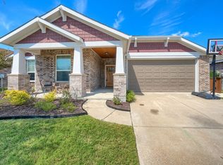 2010 Enchanted Rock Dr, Forney, TX 75126
