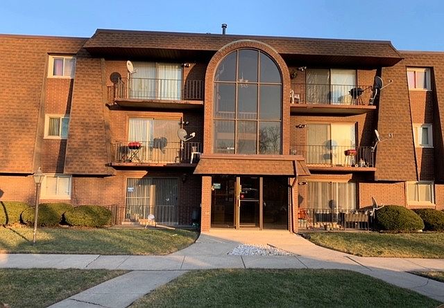 1st image of 375 Stony Island Ave Unit 103
