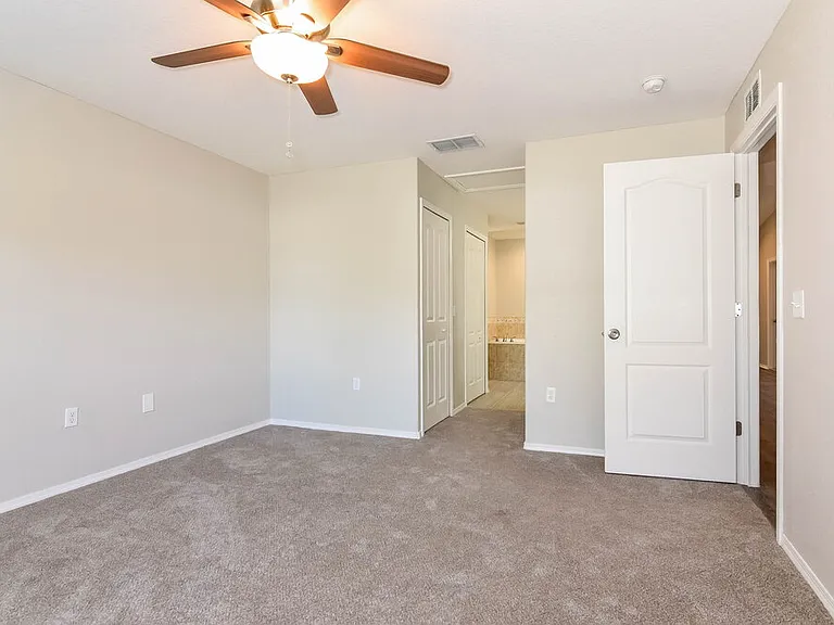 8179 Woodvine Cir — Photo 8