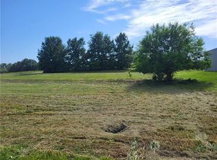 131 Lindberg Dr, Gallatin, MO 64640