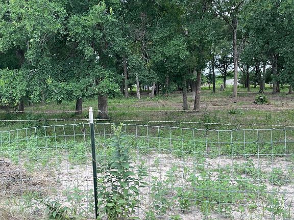5th image of Private Road 2545