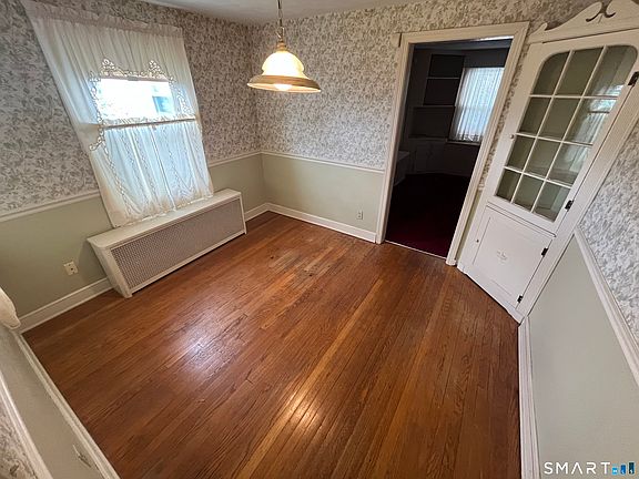 5th image of 169 Campfield Avenue