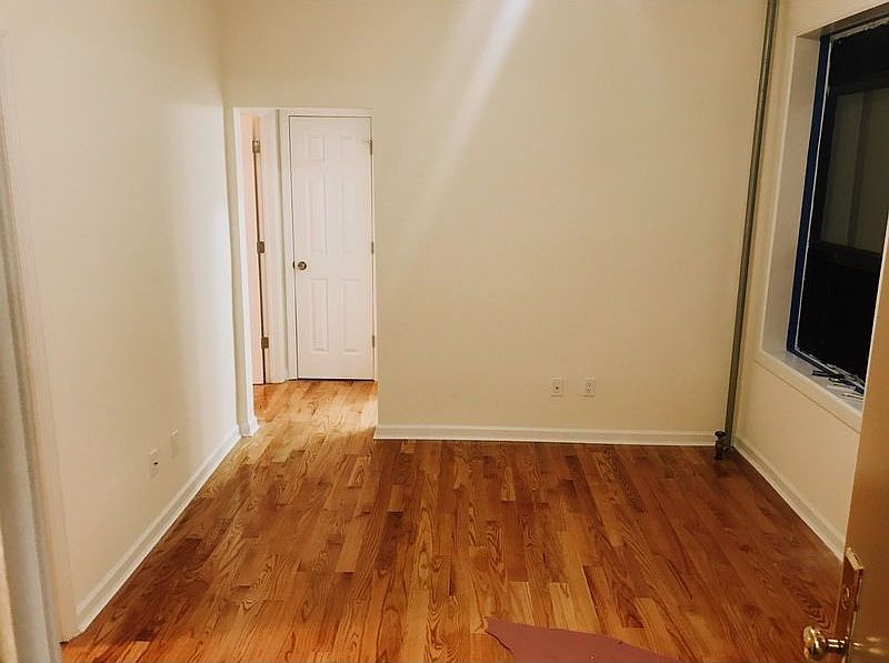 1st image of 3238 30th St APT 1A