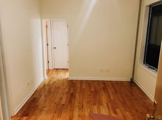 3238 30th St APT 1A, Astoria, NY 11106