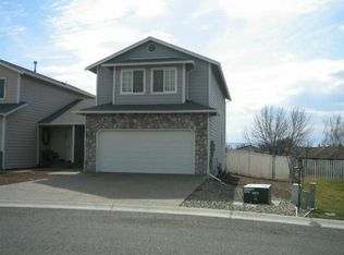 4226 Nola Loop Rd, Yakima, WA 98901