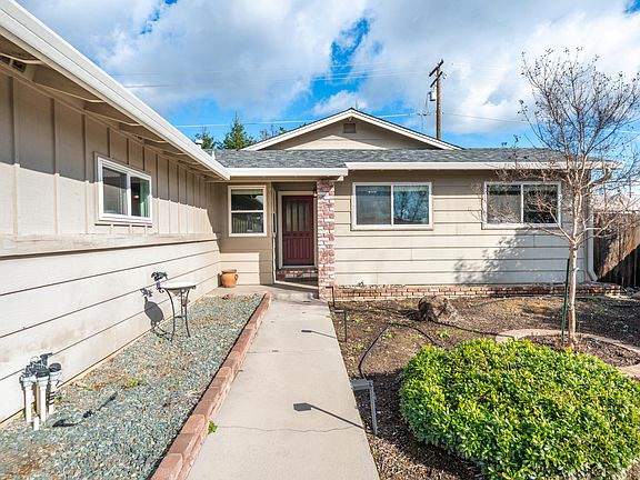 4th image of 6733 El Camino Dr