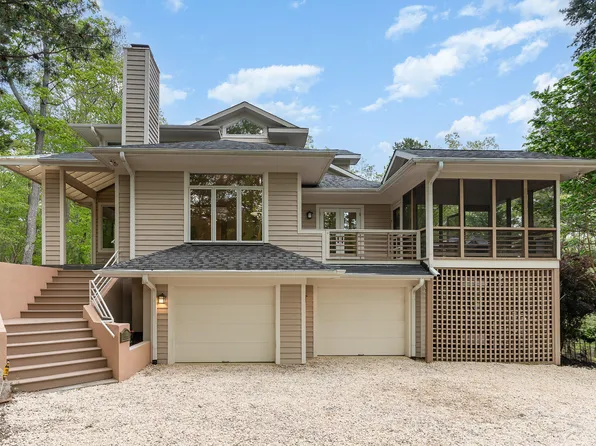 1011 Wood Sage Dr, Chapel Hill, NC 27516