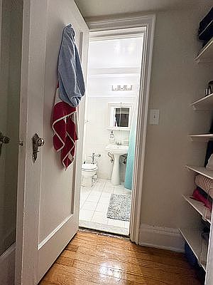 3rd image of 310 E 55th St #10GG