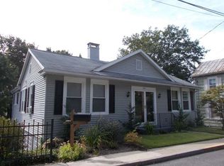 120 Academy Hl, Lewistown, PA 17044