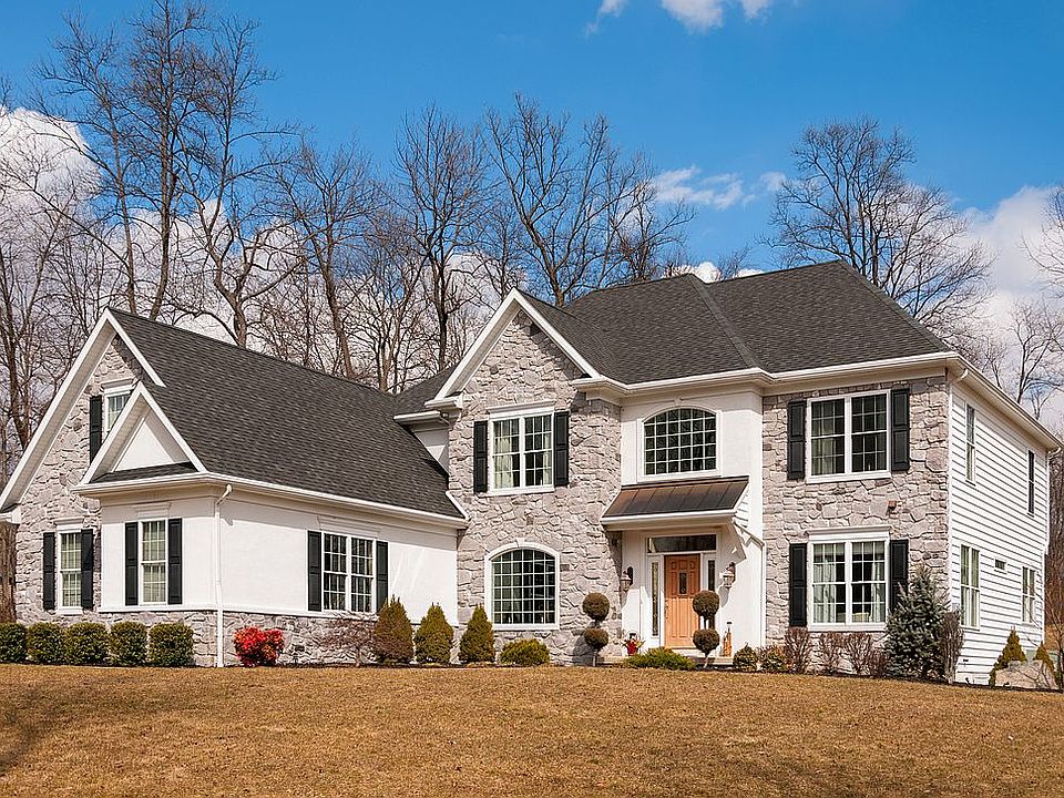 2nd image of 1386 Fox Hill Dr #L-0007