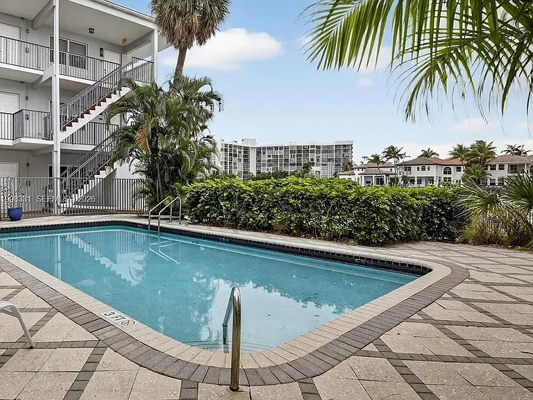 2600 S Ocean Dr #S201 — Photo 8