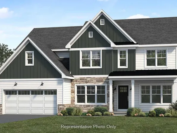 145 Red Maple Dr, Etters, PA 17319