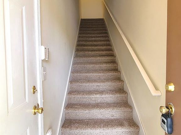 4th image of 18124 Villa Creek Dr