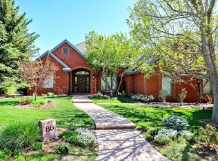 86 Falcon Hills Dr, Highlands Ranch, CO 80126