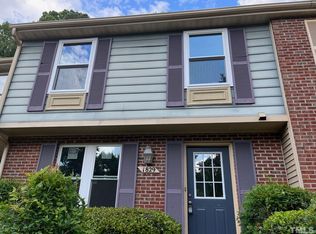 1829 Fox Sterling Dr, Raleigh, NC 27606