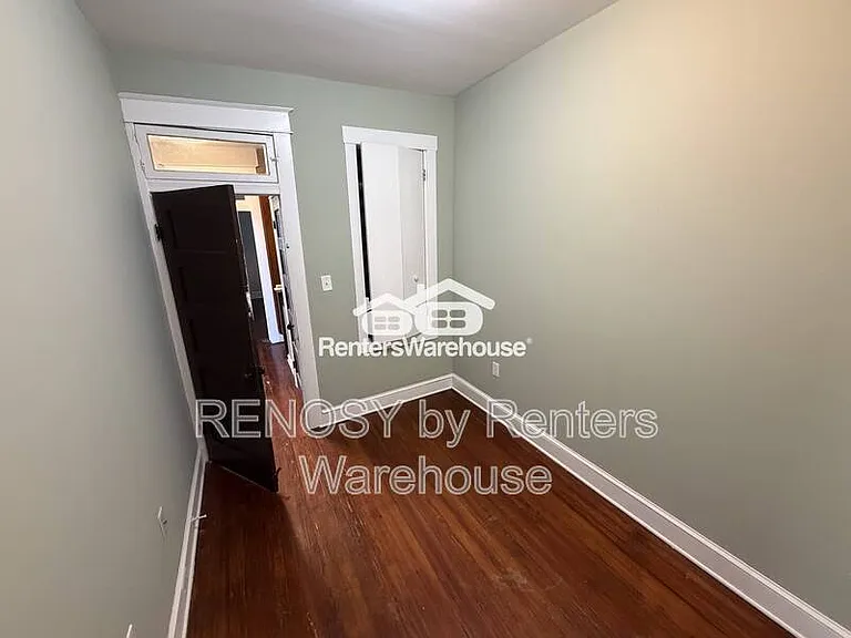 400 Lyndhurst St — Photo 14