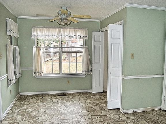 4th image of 4181 Bridlewood Trl