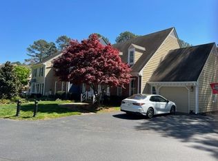 635 Crabbery Ln, Raleigh, NC 27609