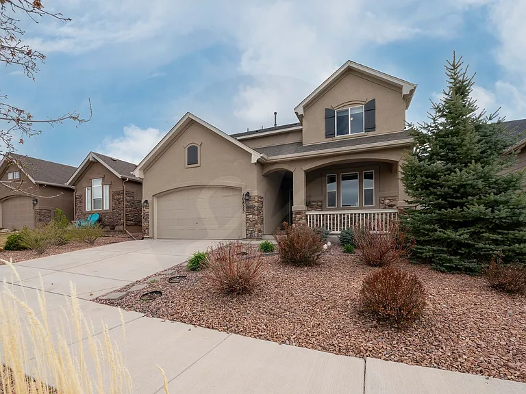 10825 Fossil Dust Dr — Photo 2