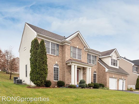 4th image of 10641 Heron Ridge Ct