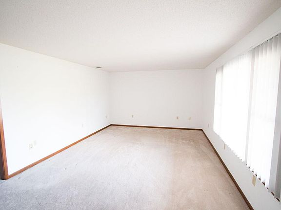 2nd image of 2125 Oakstream Ave
