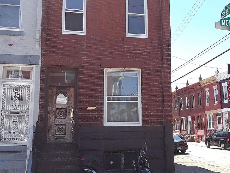 1st image of 2742 W Montgomery Ave
