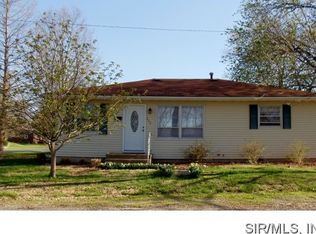 200 Washington St, Highland, IL 62249