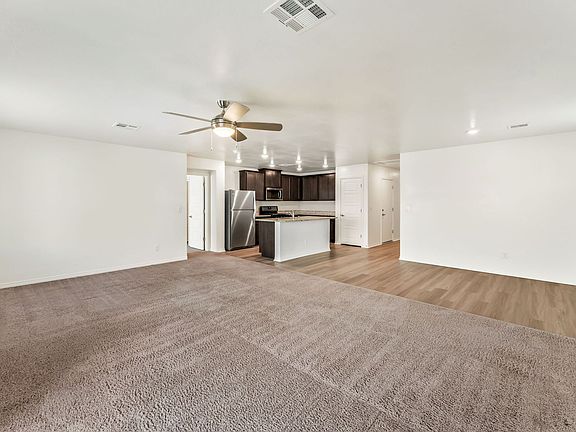 5th image of 518 El Gusto Ave