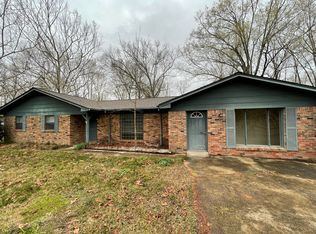 111 Red Holly St, Starkville, MS 39759